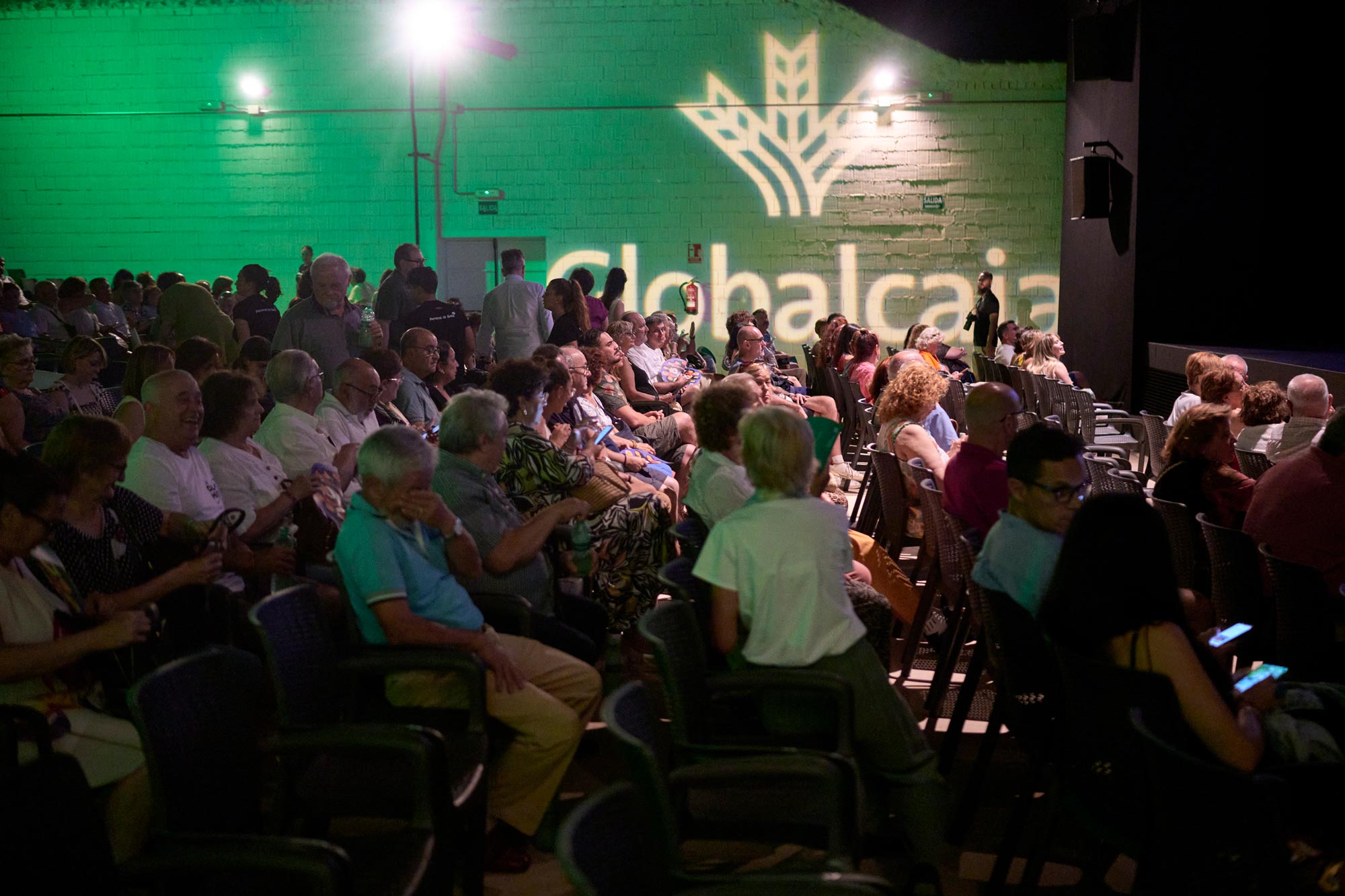 Público disfrutando del Festival de Almagro en el Palacio de los Villarreal 